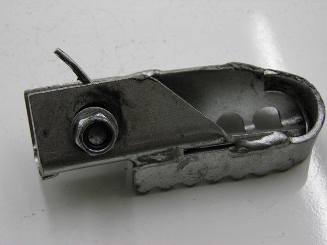 photo de FUSSRASTEN VORN LINKS DERBI SENDA SM DRD 50 (2008 - 2013) - Alternative Perspektive