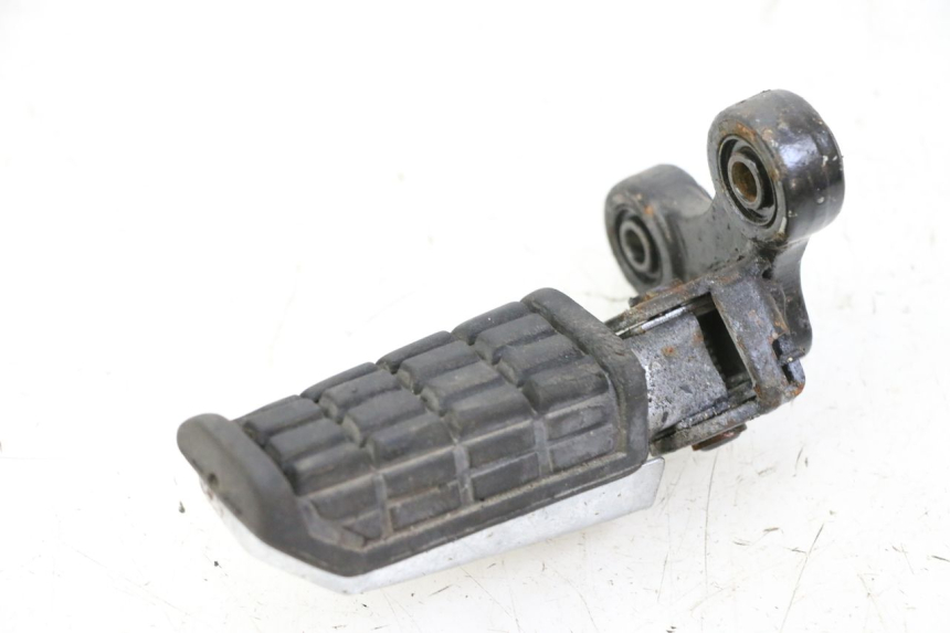 photo de FUSSRASTEN VORN LINKS YAMAHA FJ 36Y 1100 (1984 - 1985) - Hauptansicht