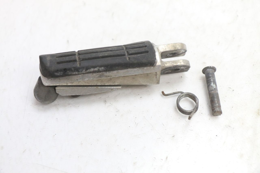 photo de FUSSRASTEN VORN LINKS YAMAHA FJR 1300 (2001 - 2005) - Hauptansicht