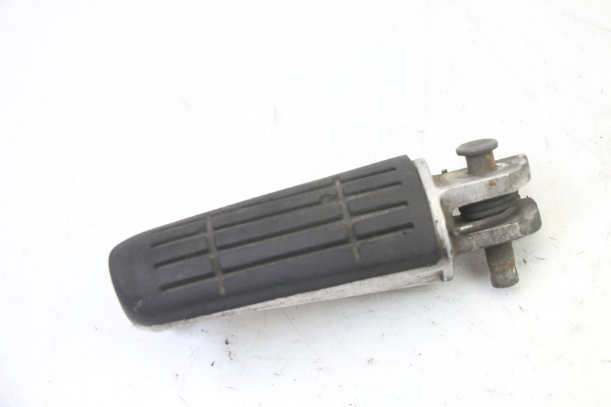 photo de FUSSRASTEN VORN LINKS YAMAHA FZ6 FAZER S2 600 (2007 - 2011) - Hauptansicht