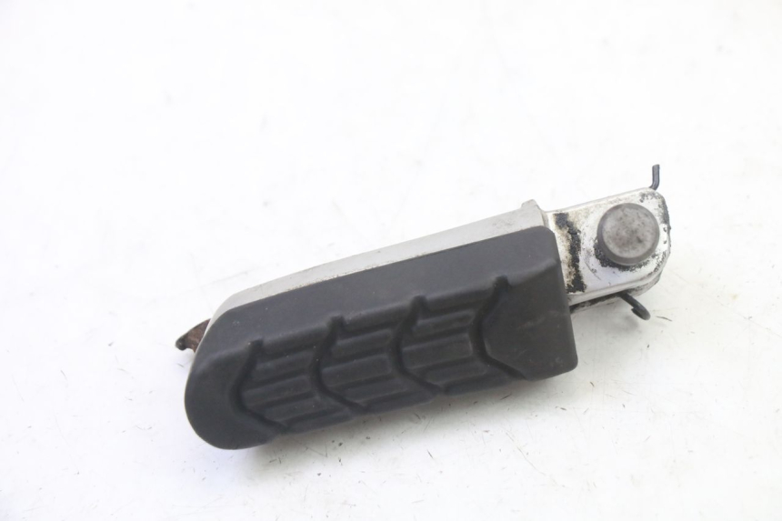 photo de FUSSRASTEN VORN LINKS BMW G310 R 310 (2016 - 2020) - Alternative Perspektive