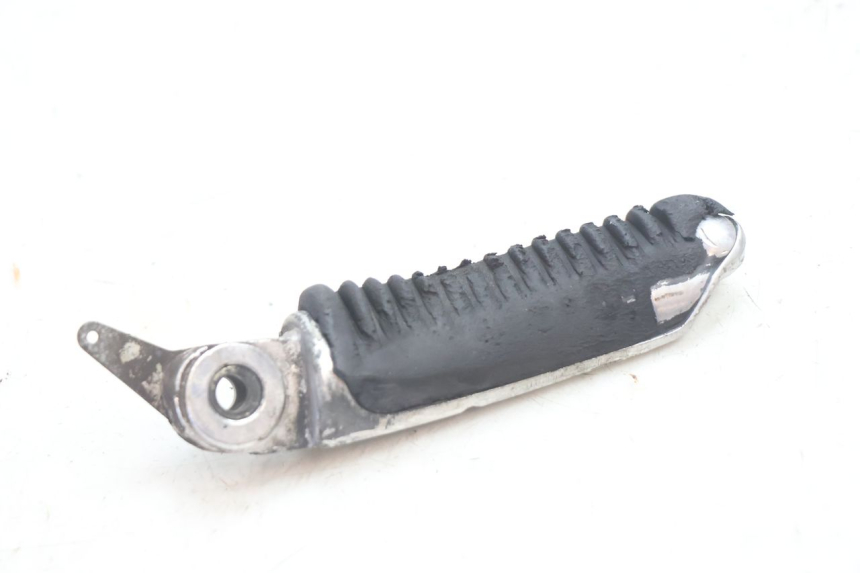 photo de FUSSRASTEN VORN LINKS SUZUKI GSX F GSXF 750 (1988 - 1998) - Alternative Perspektive