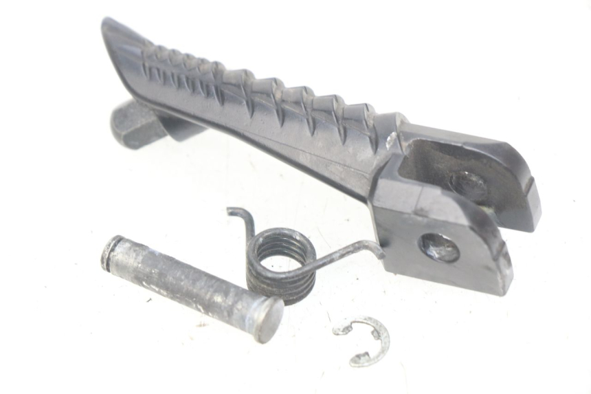 photo de FUSSRASTEN VORN LINKS SUZUKI GSX-R GSXR 750 (2011 - 2016) - Zoom auf Gebrauchszustand