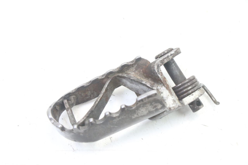 photo de FUSSRASTEN VORN LINKS HONDA CR 85 (2003 - 2007) - Detailansicht des Bauteils