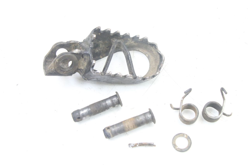 photo de FUSSRASTEN VORN LINKS KAWASAKI KX 65 (2000 - 2019) - Hauptansicht