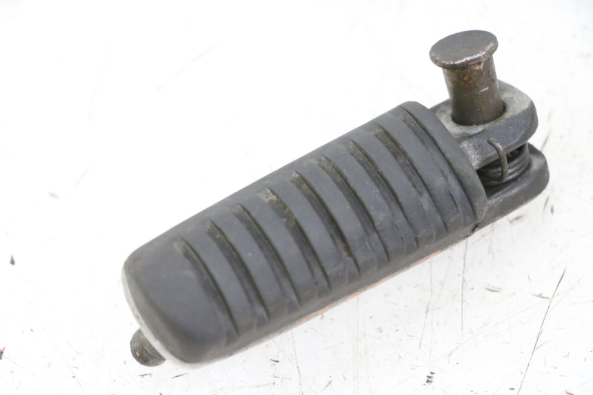 photo de LINKER VORDERER FUßRASTEN KAWASAKI ZR7 ZR-7 S 750 (1999 - 2004) - Technische Nahaufnahme