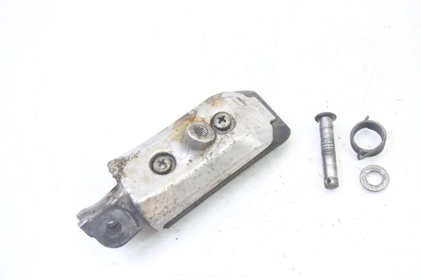 photo de FUSSRASTEN VORN LINKS HONDA NTV DEAUVILLE 650 (2001 - 2006) - Technische Nahaufnahme