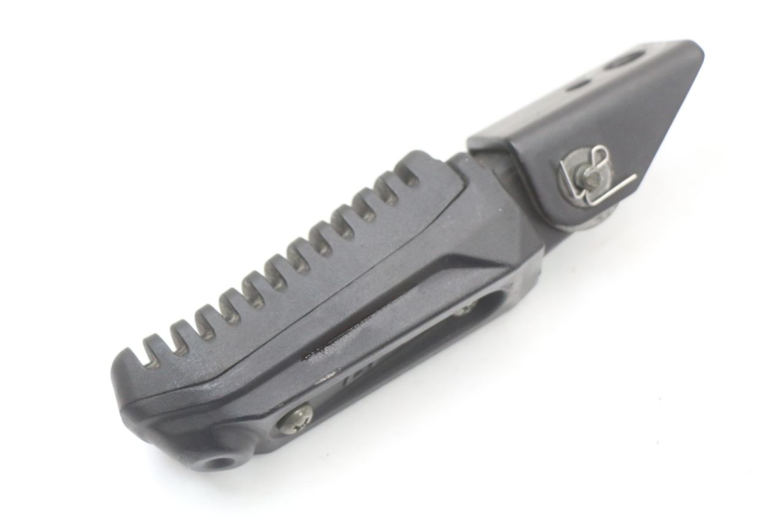 photo de FUSSRASTEN VORN LINKS ASTOR ORCAL 125 (2015 - 2017) - Detailansicht des Bauteils