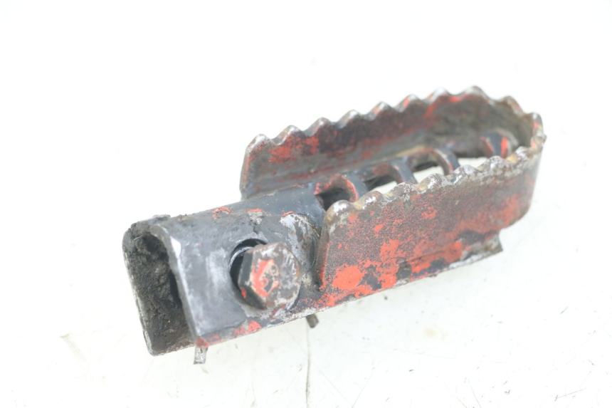 photo de LINKER VORDERER FUßRASTEN DERBI SENDA SM X-TREME 50 (2006 - 2010) - Alternative Perspektive