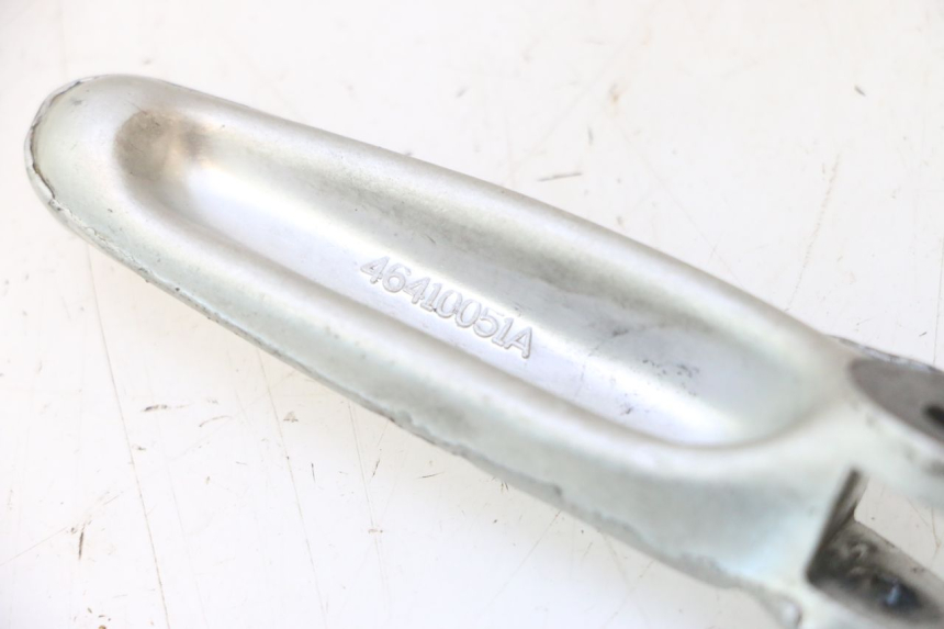 photo de FUSSRASTEN VORN LINKS DUCATI SS IE DS CARENEE 1000 (2002 - 2006) - Zoom auf Gebrauchszustand