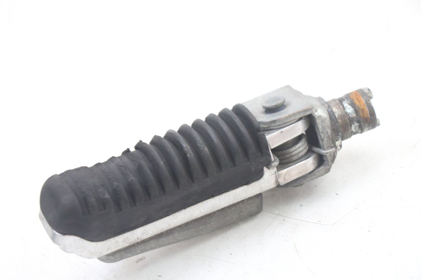 photo de FUSSRASTEN VORN LINKS SUZUKI GSF S BANDIT 600 (2000 - 2004) - Hauptansicht