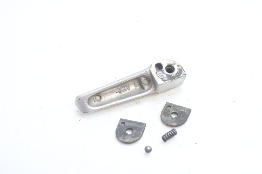 photo de FUSSRASTEN VORN LINKS YAMAHA YZF R GENESIS 750 (1993 - 1998) - Alternative Perspektive