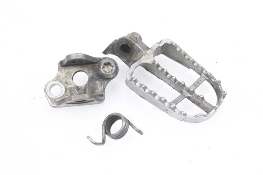 photo de FUSSRASTEN VORN LINKS YAMAHA YZF YZ-F 450 (2006 - 2009) - Hauptansicht