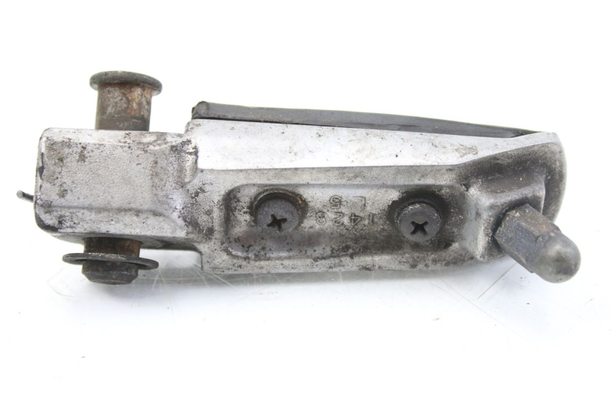 photo de LINKER VORDERER FUßRASTEN KAWASAKI ZR7 ZR-7 S 750 (1999 - 2004) - Zoom auf Gebrauchszustand