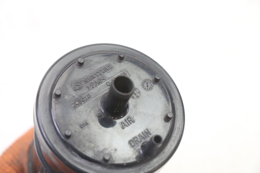 photo de AKTIVKOHLEBEHÄLTER BMW G310 R 310 (2016 - 2020) - Zoom auf Gebrauchszustand