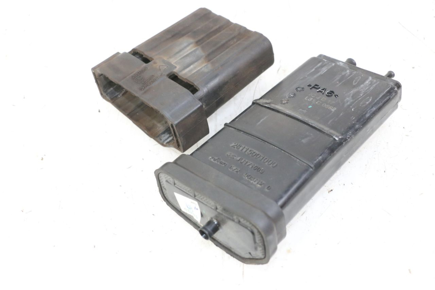 photo de AKTIVKOHLEBEHÄLTER HUSQVARNA SVARTPILEN 401 (2018 - 2023) - Hauptansicht