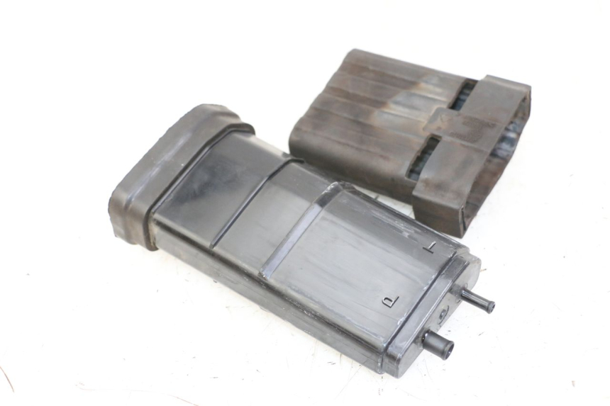 photo de AKTIVKOHLEBEHÄLTER HUSQVARNA SVARTPILEN 401 (2018 - 2023) - Zoom auf Gebrauchszustand