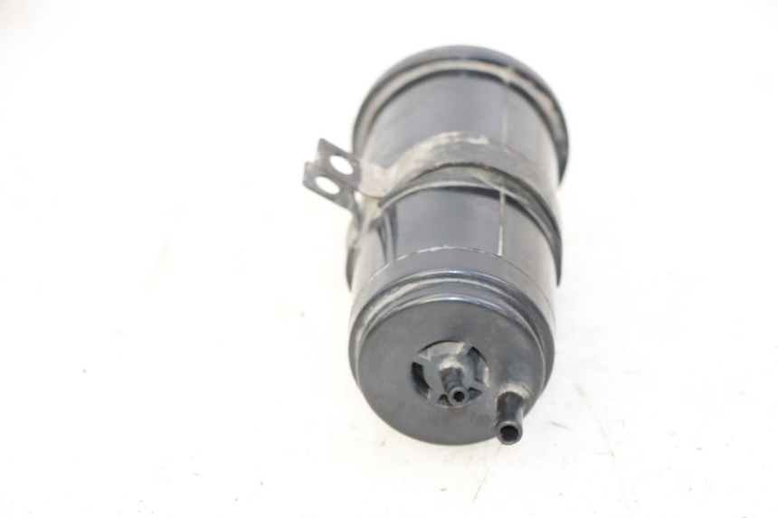 photo de AKTIVKOHLEBEHÄLTER KEEWAY K-LIGHT KLIGHT 125 (2018 - 2025) - Zoom auf Gebrauchszustand