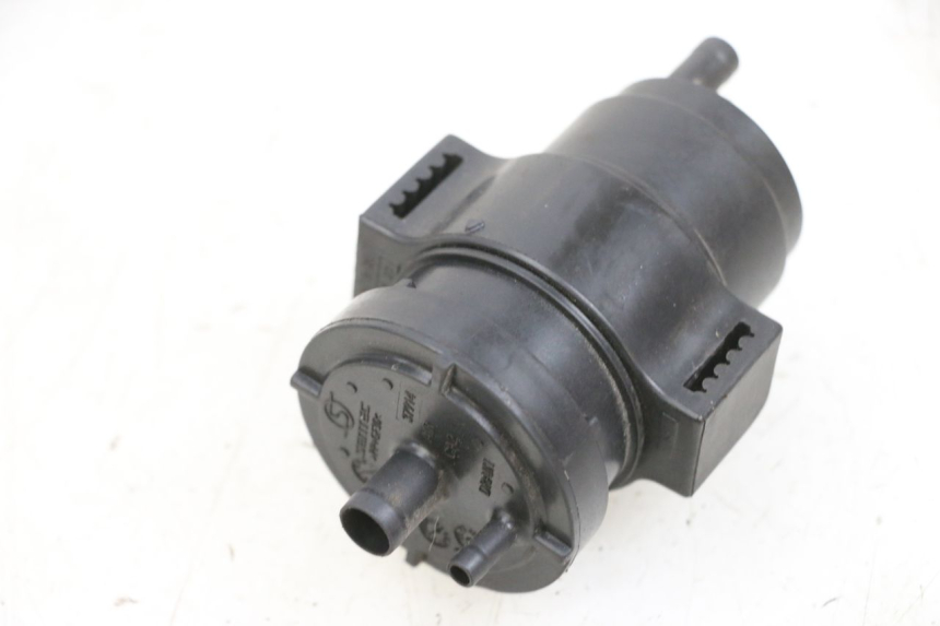 photo de AKTIVKOHLEBEHÄLTER PEUGEOT SPEEDFIGHT 4 4T EFI 50 (2021 - 2025) - Alternative Perspektive