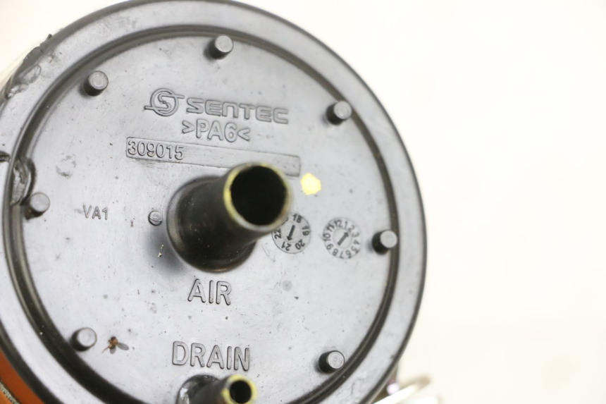 photo de AKTIVKOHLEBEHÄLTER YAMAHA TRICITY 300 (2020 - 2024) - Detailansicht des Bauteils