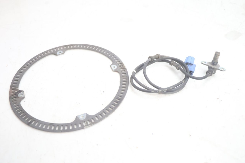 photo de ABS SENSOR HINTEN SUZUKI BURGMAN EXECUTIVE ABS 650 (2006 - 2012) - Detailansicht des Bauteils