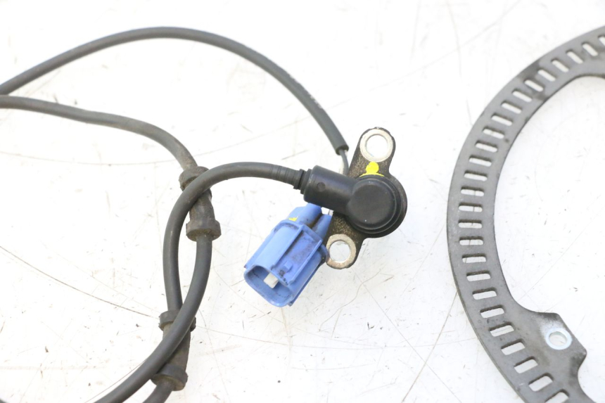 photo de ABS SENSOR HINTEN SUZUKI BURGMAN EXECUTIVE ABS 650 (2006 - 2012) - Alternative Perspektive