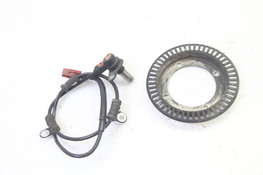 photo de HINTERER ABS-SENSOR HONDA FES S-WING SWING ABS 125 (2007 - 2015) - Detailansicht des Bauteils