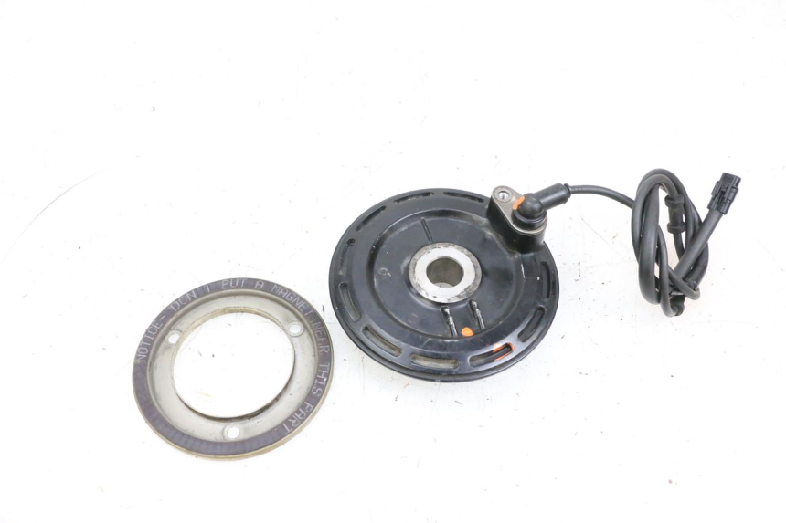 photo de HINTERER ABS-SENSOR YAMAHA FJR ABS 1300 (2006 - 2012) - Hauptansicht