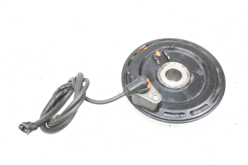 photo de HINTERER ABS-SENSOR YAMAHA FJR ABS 1300 (2006 - 2012) - Zoom auf Gebrauchszustand