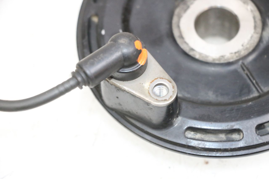 photo de HINTERER ABS-SENSOR YAMAHA FJR ABS 1300 (2006 - 2012) - Details der Befestigungspunkte