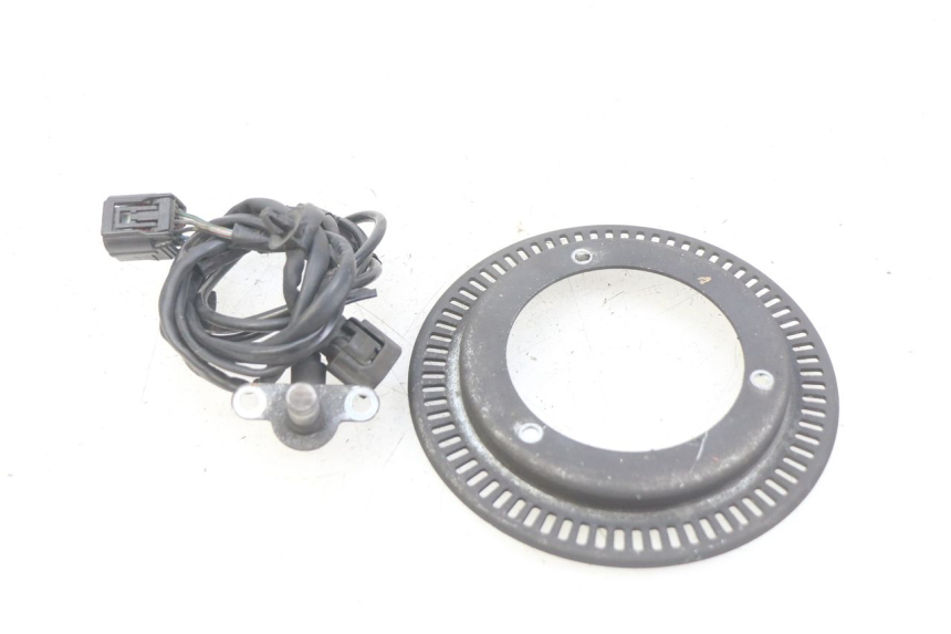 photo de HINTERER ABS-SENSOR HONDA FJS SILVERWING SILVER WING 400 (2009 - 2016) - Zoom auf Gebrauchszustand