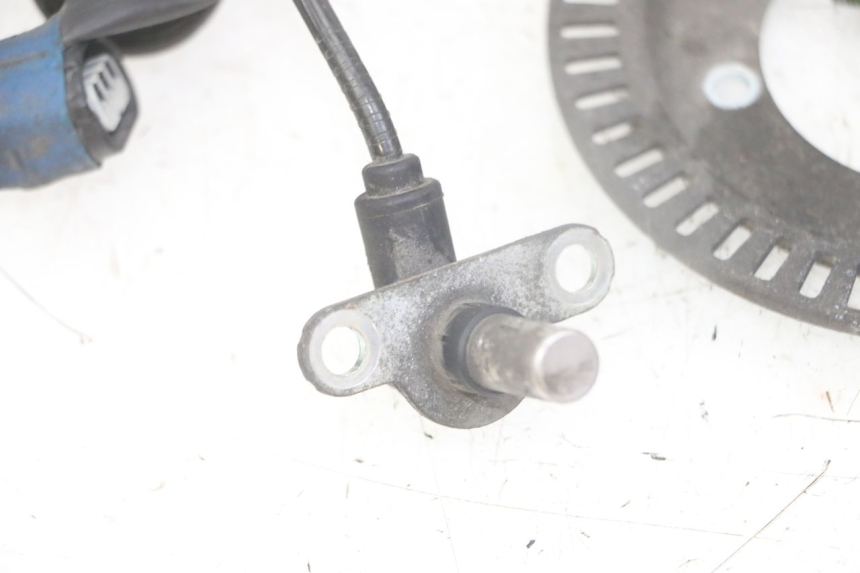 photo de ABS SENSOR HINTEN HONDA FORZA ABS 300 (2013 - 2017) - Alternative Perspektive