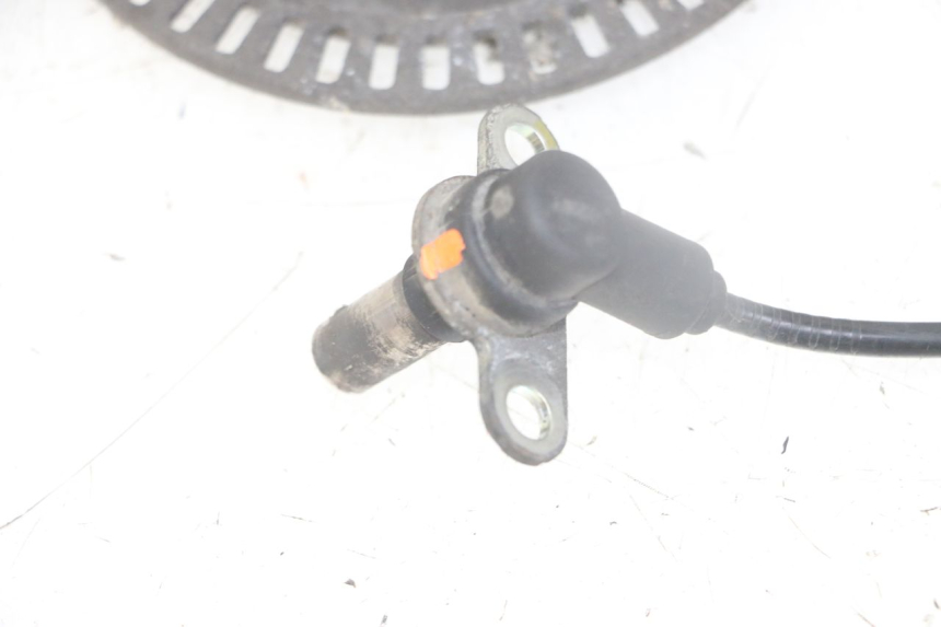 photo de ABS SENSOR HINTEN HONDA FORZA ABS 300 (2013 - 2017) - Details der Befestigungspunkte