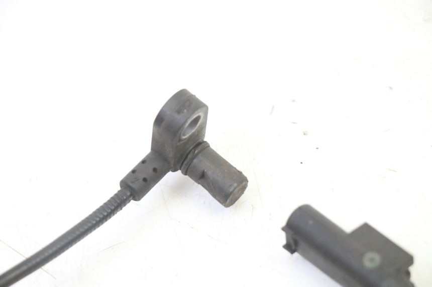 photo de ABS SENSOR HINTEN BMW G310 R 310 (2016 - 2020) - Technische Nahaufnahme