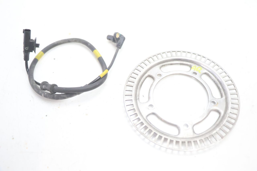 photo de ABS SENSOR HINTEN PIAGGIO MP3 HPE 530 (2022 - 2026) - Detailansicht des Bauteils