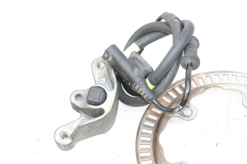 photo de ABS SENSOR HINTEN PIAGGIO MP3 500 (2014 - 2017) - Zoom auf Gebrauchszustand