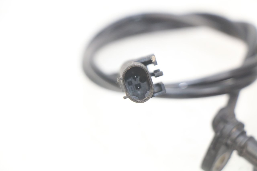 photo de HINTERER ABS-SENSOR YAMAHA N-MAX NMAX 125 (2017 - 2020) - Details der Befestigungspunkte