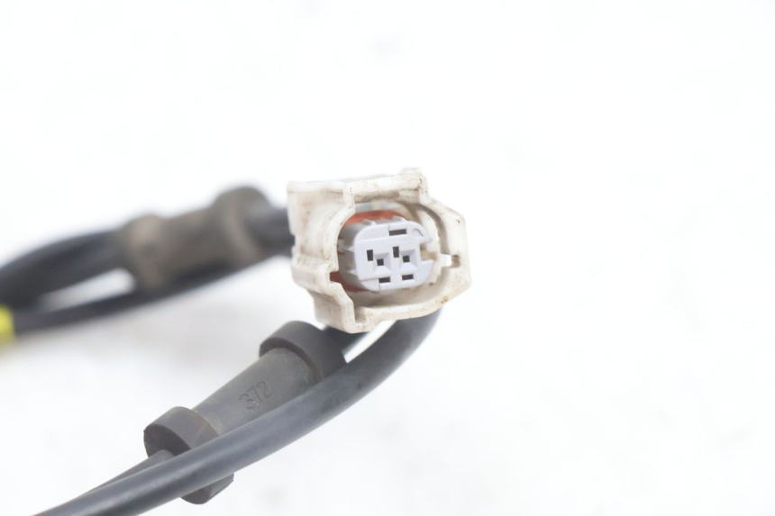 photo de ABS SENSOR HINTEN YAMAHA N-MAX NMAX 125 (2021 - 2024) - Details der Befestigungspunkte