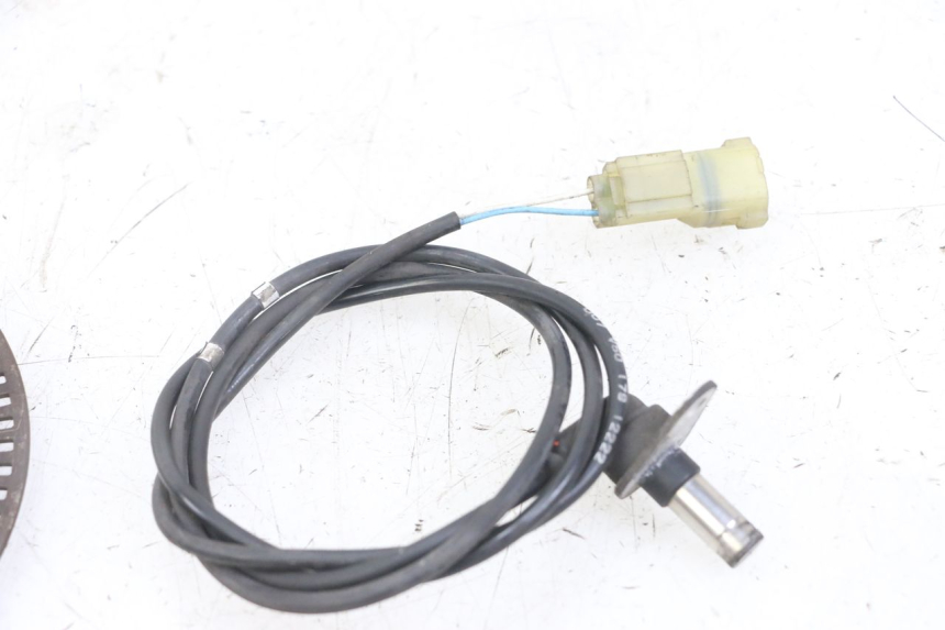 photo de ABS SENSOR HINTEN PEUGEOT SATELIS 125 (2013 - 2018) - Technische Nahaufnahme