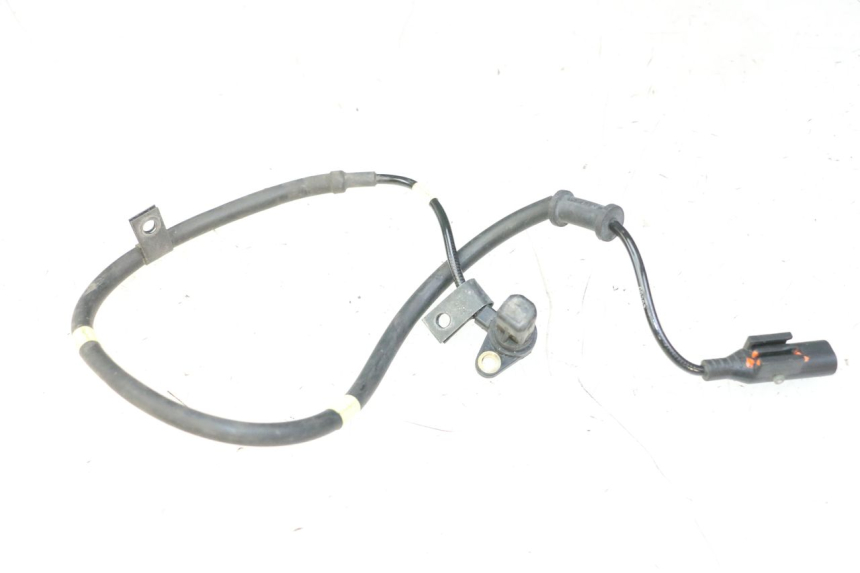 photo de HINTERER ABS-SENSOR PIAGGIO VESPA GTS IGET ABS 125 (2017 - 2023) - Technische Nahaufnahme