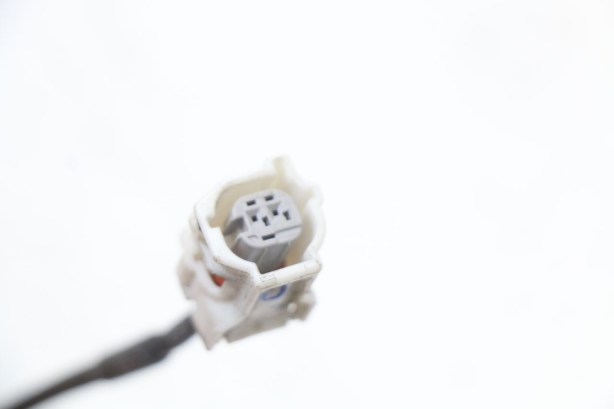 photo de HINTERER ABS-SENSOR YAMAHA XMAX X-MAX ABS 125 (2017 - 2020) - Details der Befestigungspunkte