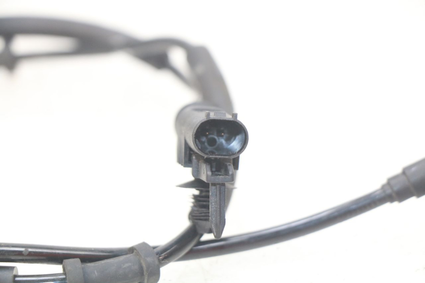 photo de HINTERER ABS-SENSOR KAWASAKI Z 650 (2016 - 2019) - Zoom auf Gebrauchszustand