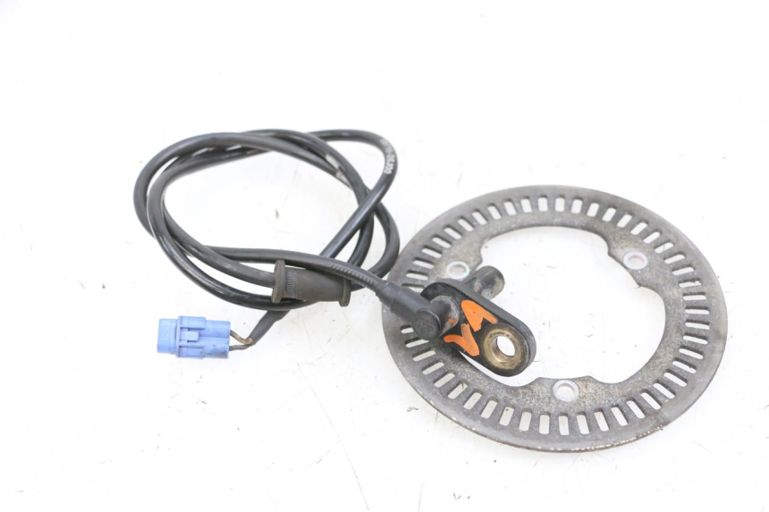 photo de ABS SENSOR VORNE SUZUKI BURGMAN 650 (2013 - 2020) - Zoom auf Gebrauchszustand
