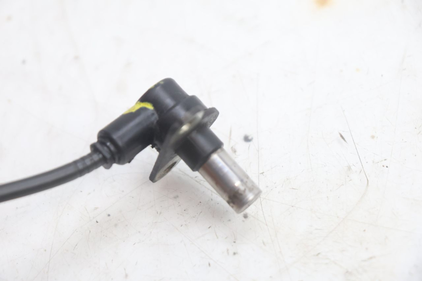 photo de ABS SENSOR VORNE SUZUKI BURGMAN EXECUTIVE ABS 650 (2006 - 2012) - Technische Nahaufnahme