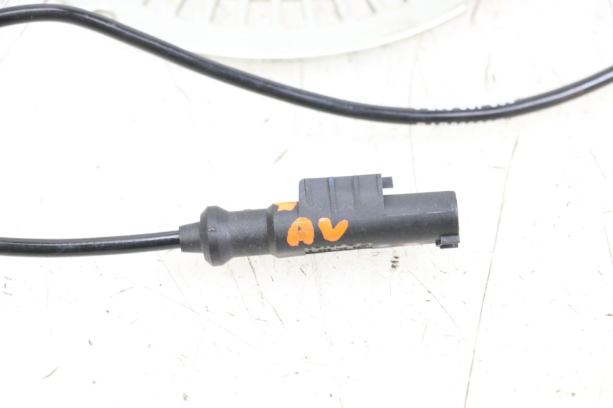 photo de ABS SENSOR VORNE ROYAL ENFIELD CONTINENTAL GT 650 (2019 - 2024) - Detailansicht des Bauteils