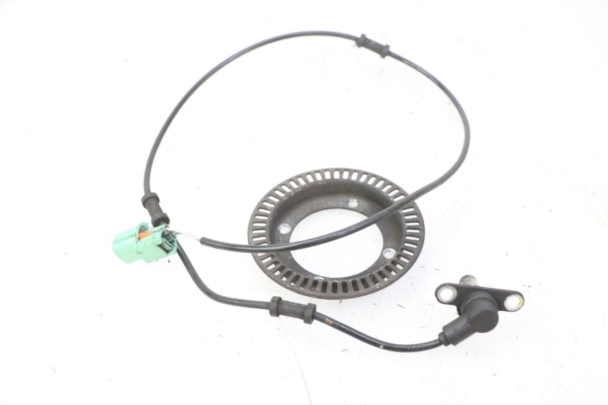 photo de VORDERER ABS-SENSOR HONDA FES S-WING SWING ABS 125 (2007 - 2015) - Zoom auf Gebrauchszustand