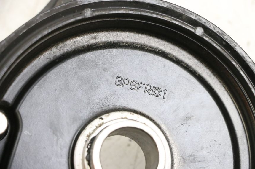 photo de VORDERER ABS-SENSOR YAMAHA FJR ABS 1300 (2006 - 2012) - Zoom auf Gebrauchszustand