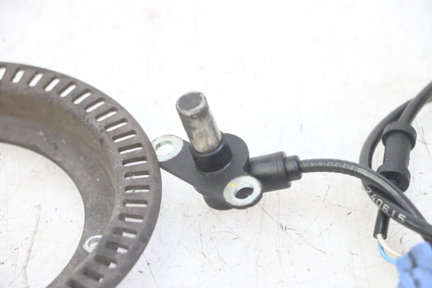 photo de ABS SENSOR VORNE HONDA FORZA ABS 300 (2013 - 2017) - Technische Nahaufnahme