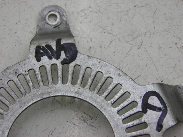 photo de ABS SENSOR VORNE KYMCO XCITING RI ABS 500 (2010) - Zoom auf Gebrauchszustand