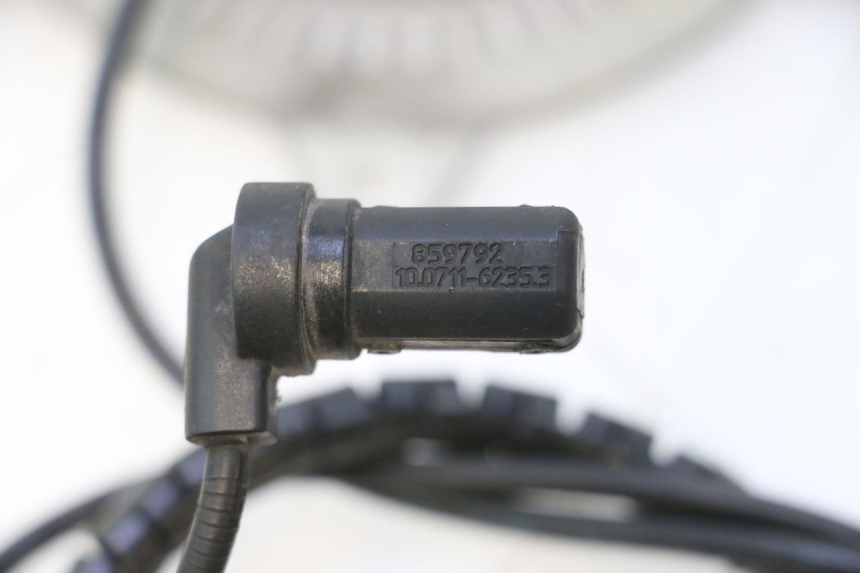 photo de ABS SENSOR VORNE PIAGGIO LIBERTY IGET S 125 (2016 - 2020) - Detailansicht des Bauteils